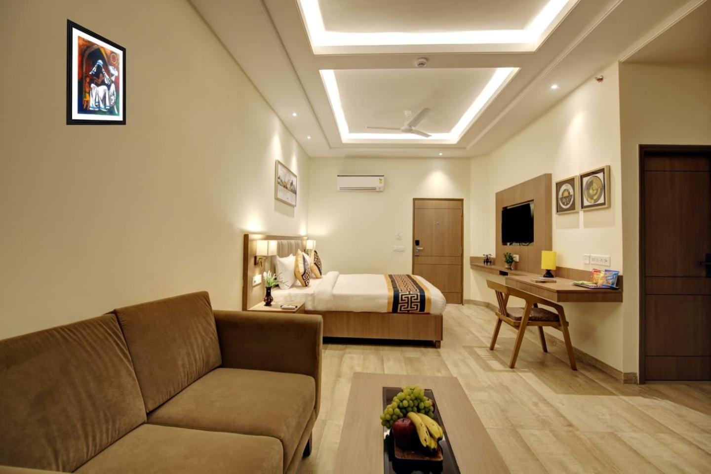 King Plaza Hotel New Delhi
